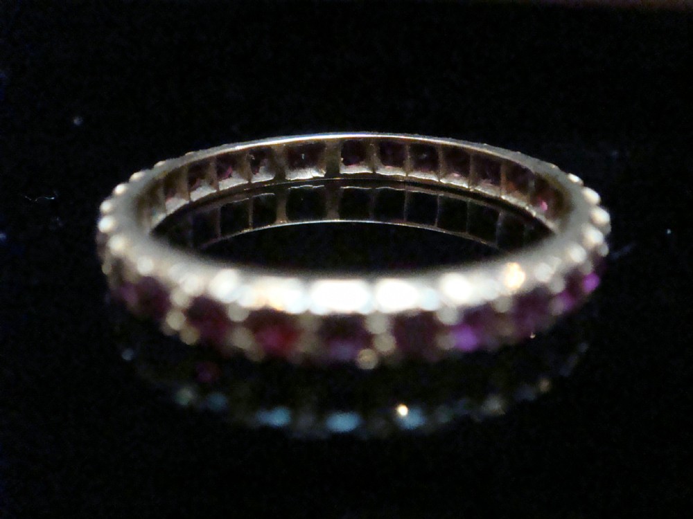 EDWARDIAN 18CT YELLOW GOLD NATURAL RUBY FULL ETERNITY RING SIZE Q 1/2 View X