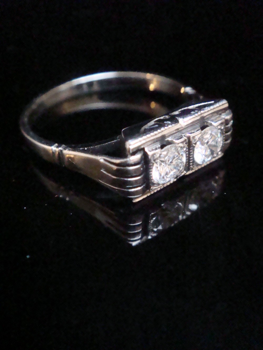 ART DECO 1920S 18CT WHITE GOLD DIAMOND TOI ET MOI RING 0.40CT View II