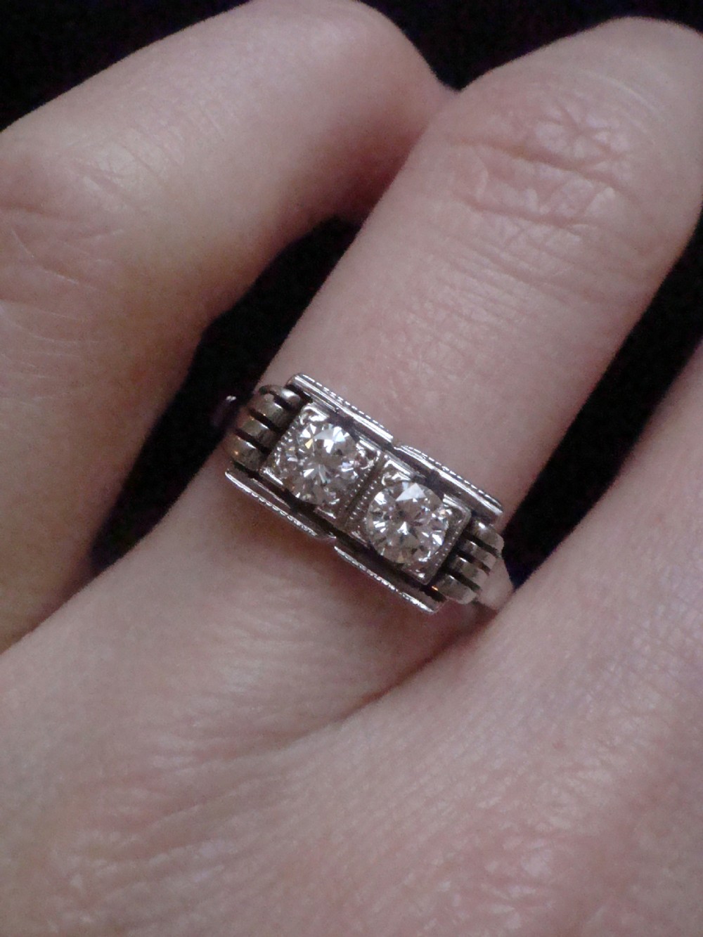 ART DECO 1920S 18CT WHITE GOLD DIAMOND TOI ET MOI RING 0.40CT View VII