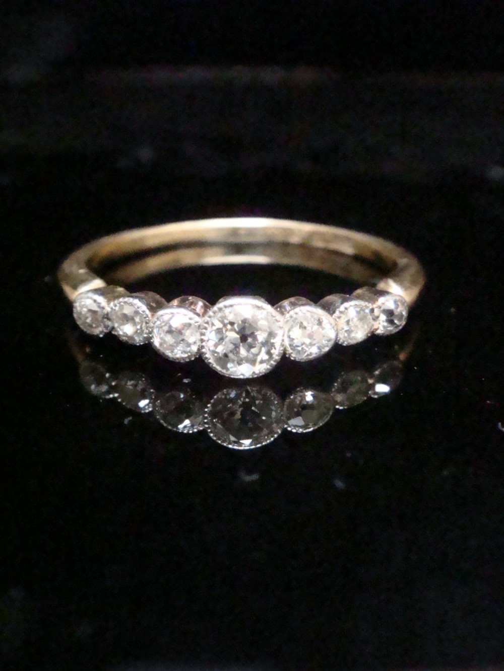 EDWARDIAN 18CT PLATINUM DIAMOND 7 STONE RING