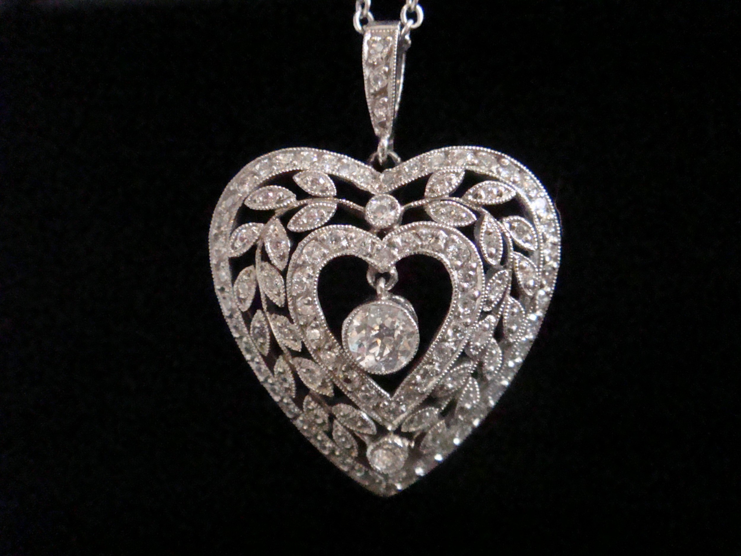 Original Edwardian Platinum Diamond Heart Pendant 1.10ct On White Gold Chain