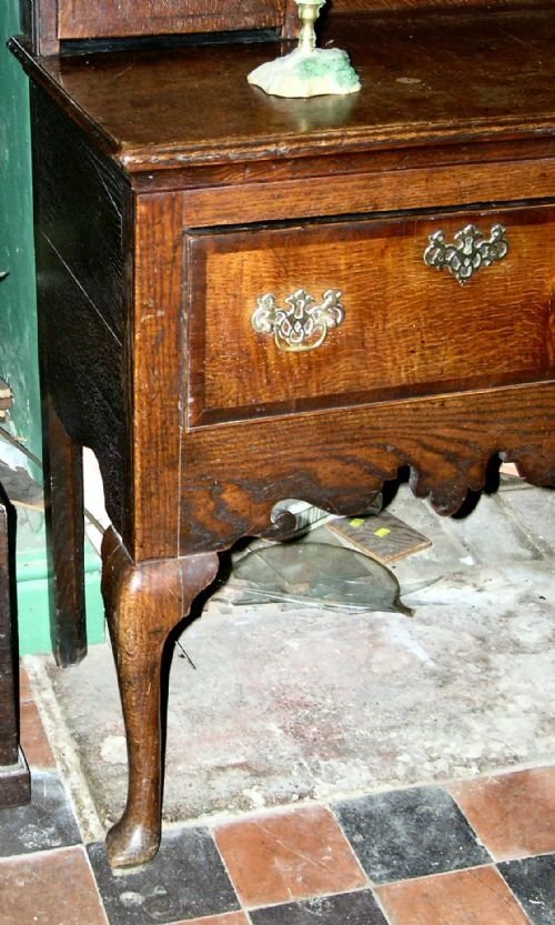fig 1. 18th Cent Oak Shropshire Dresser Base