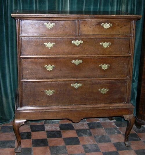 18th Cent Oak Chest on Stand