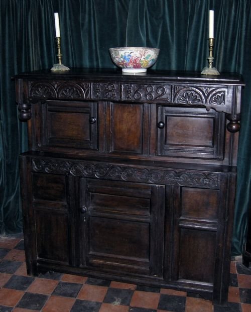 17th Cent Oak Court Cupboard