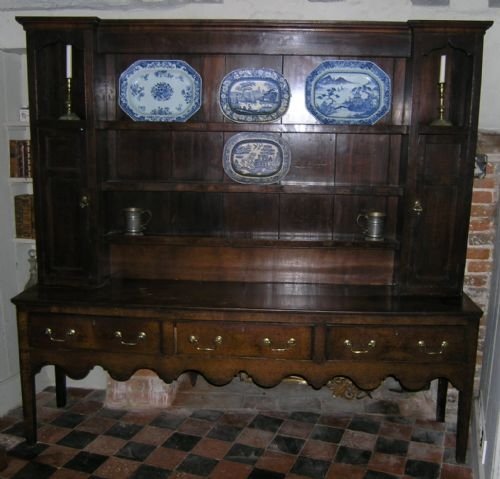 18th Cent Oak Dresser with Rack
