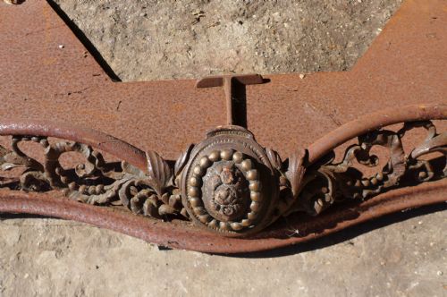19TH CENT IRON STEEL FENDER - ADDITIONAL PHOTO 2