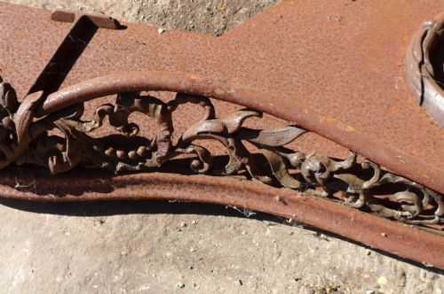 19TH CENT IRON STEEL FENDER - ADDITIONAL PHOTO 3
