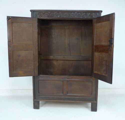 fig 1. Early 18th Cent Oak Cupboard
