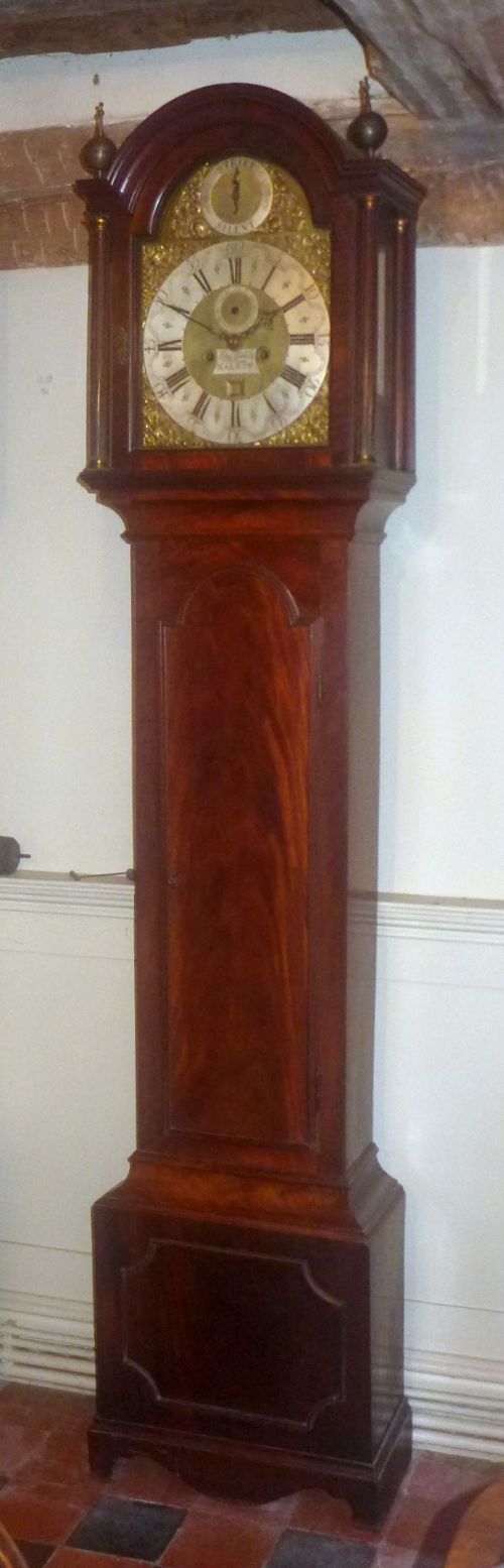 18th Cent Mahogany Long Case / Grandfather Clock
