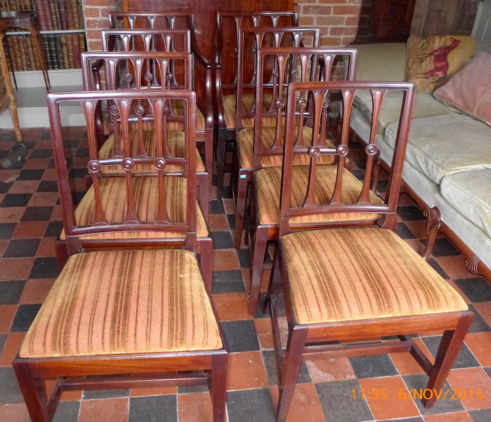 Set of 8 (6+2) George III Mahogany Dinning Chairs
