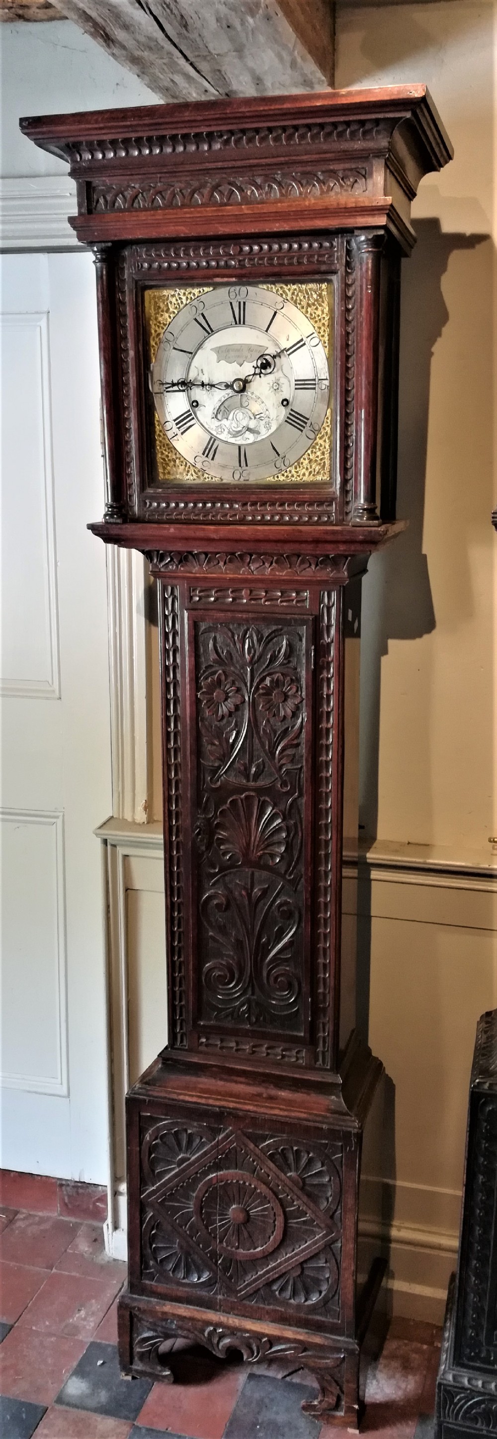 18th Cent Carved Oak 8 Day Long Case / Grandfather Clock