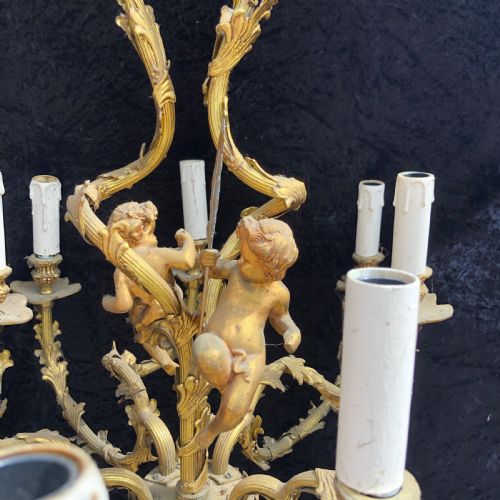 A TEN LIGHT FRENCH GILT CHERUB ANTIQUE CHANDELIER - ADDITIONAL PHOTO 4