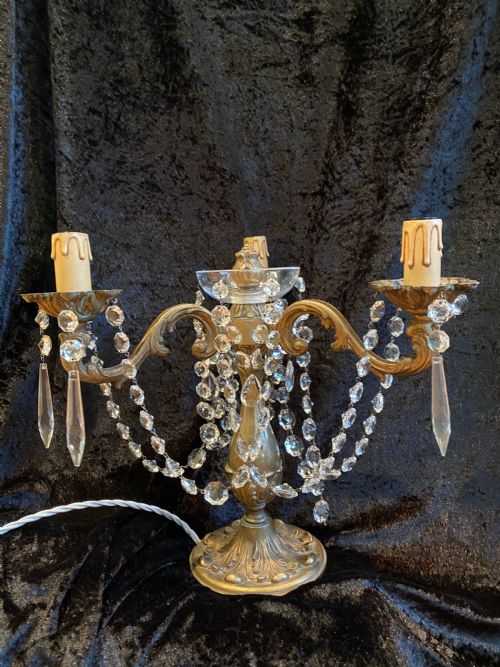 A PAIR OF THREE LIGHT ANTIQUE FRENCH TABLE LAMPS - ADDITIONAL PHOTO 2