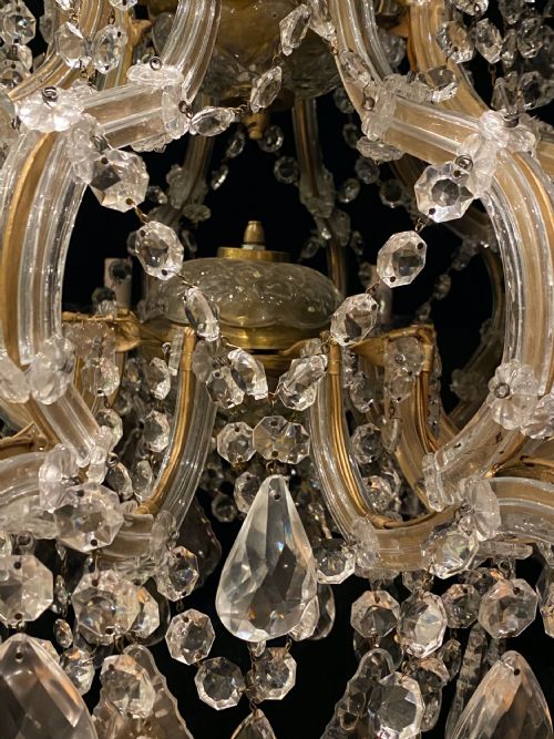 A WONDERFUL ITALIAN TEN LIGHT ITALIAN MARIE THERESA CHANDELIER - ADDITIONAL PHOTO 5