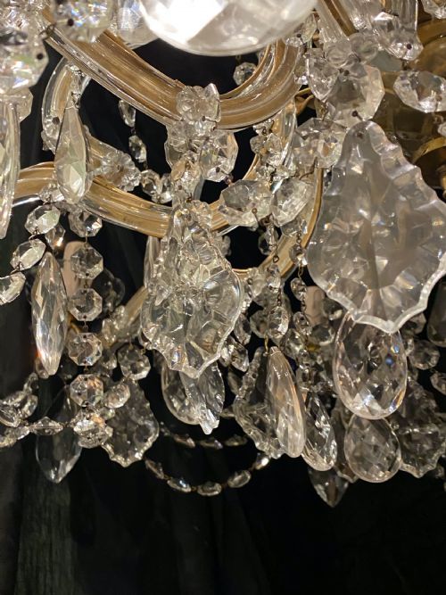 A WONDERFUL ITALIAN TEN LIGHT ITALIAN MARIE THERESA CHANDELIER - ADDITIONAL PHOTO 11