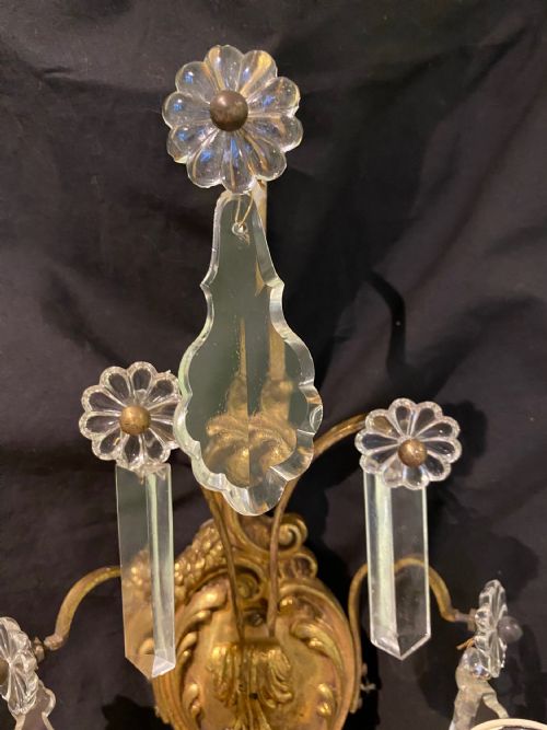 A PAIR OF GOOD QUALITY FRENCH TWO LIGHT ANTIQUE WALLLIGHTS - ADDITIONAL PHOTO 1