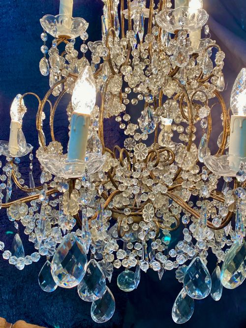 TWELVE LIGHT FLORENTINE GILT ANTIQUE CHANDELIER - ADDITIONAL PHOTO 3