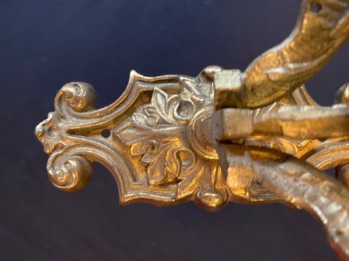 A PAIR OF FIVE ARM BRASS FRENCH WALLLIGHTS - ADDITIONAL PHOTO 7