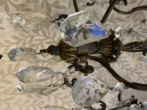 A FIVE LIGHT ITALIAN DARK FRAMED CHERUB ANTIQUE CHANDELIER - ADDITIONAL PHOTO 9