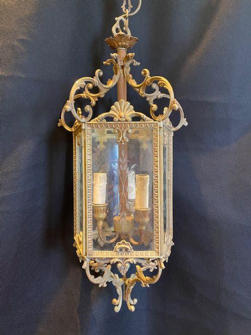ORNATE FRENCH BRASS ANTIQUE LANTERN - ADDITIONAL PHOTO 17