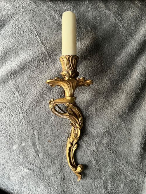 a single french brass rococo antique walllight c1900 - CATEGORY: ANTIQUE LIGHTING - DATED 1900