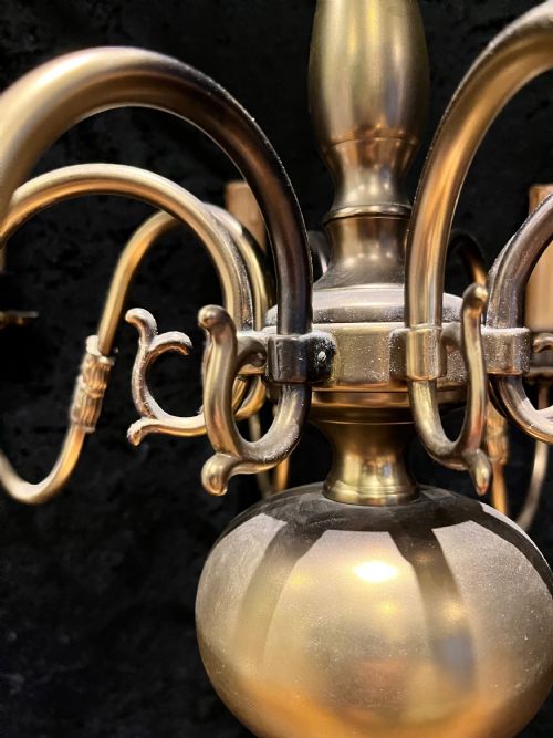 A DUTCH ANTIQUE EIGHT LIGHT PENDANT CHANDELIER C1920 - ADDITIONAL PHOTO 6