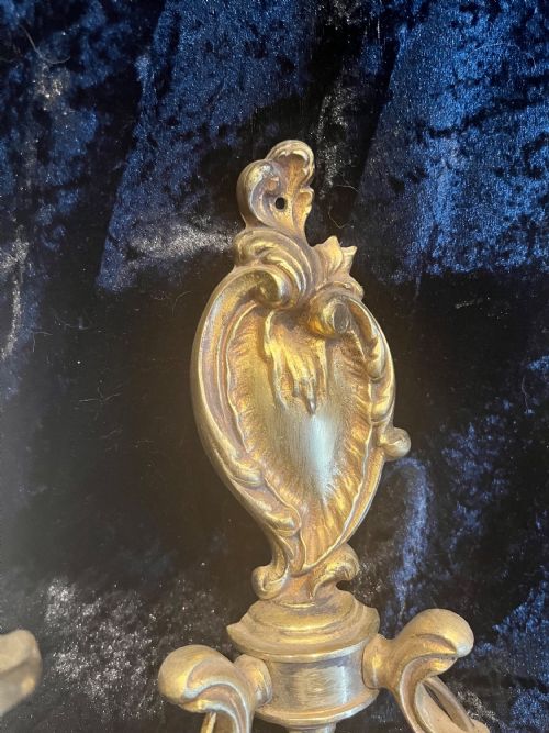 A PAIR OF FRENCH BRASS ROCOCO ANTIQUE WALLLIGHTS - ADDITIONAL PHOTO 3
