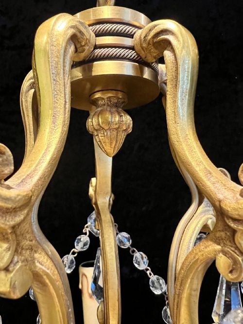 FRENCH GILT BRASS FIVE LIGHT ANTIQUE CRYSTAL CHANDELIER - ADDITIONAL PHOTO 4