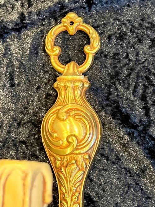 A PAIR OF SINGLE LIGHT BRASS FRENCH ANTIQUE WALLLIGHTS - ADDITIONAL PHOTO 4