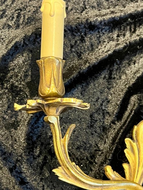 PAIR OF FRENCH BRASS ANTIQUE WALLSCONES - ADDITIONAL PHOTO 2