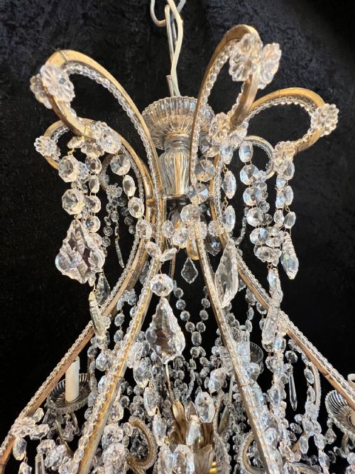 A PAIR OF EIGHT LIGHT FLORENTINE ANTIQUE CHANDELIERS - ADDITIONAL PHOTO 2