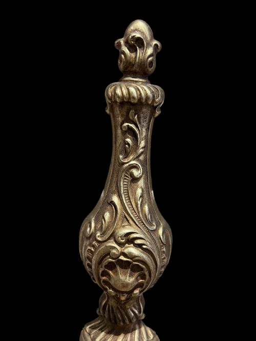 A PAIR OF STUNNING TWO LIGHT FRENCH GILT BRASS AND CRYSTAL ANTIQUE WALLLIGHTS - ADDITIONAL PHOTO 2