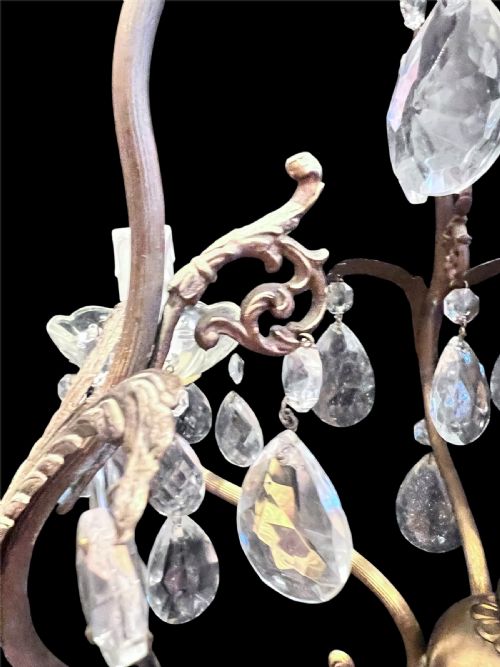 A THREE LIGHT ITALIAN ANTIQUE CHANDELIER - ADDITIONAL PHOTO 7