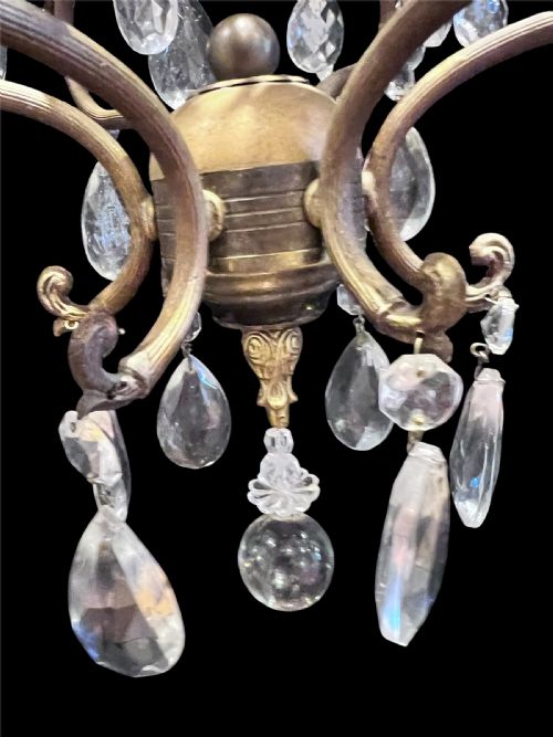 A THREE LIGHT ITALIAN ANTIQUE CHANDELIER - ADDITIONAL PHOTO 9