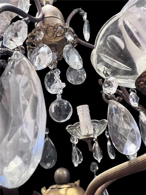 A THREE LIGHT ITALIAN ANTIQUE CHANDELIER - ADDITIONAL PHOTO 11