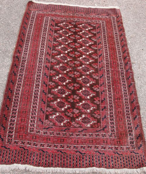 Antique Turkoman Rug. Circa 1910