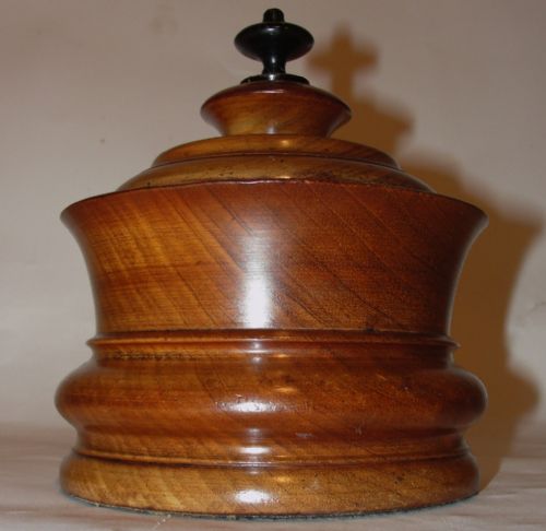 Georgian Mahogany Tobacco Box. Circa 1820