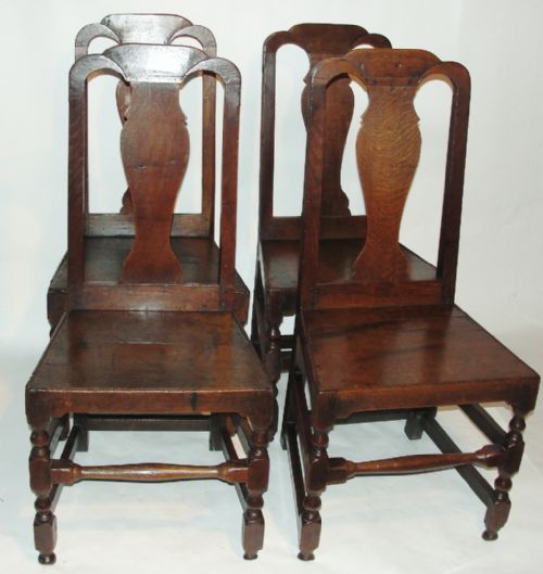 Set 4 Queen Anne Oak Dining Chairs Circa 1710