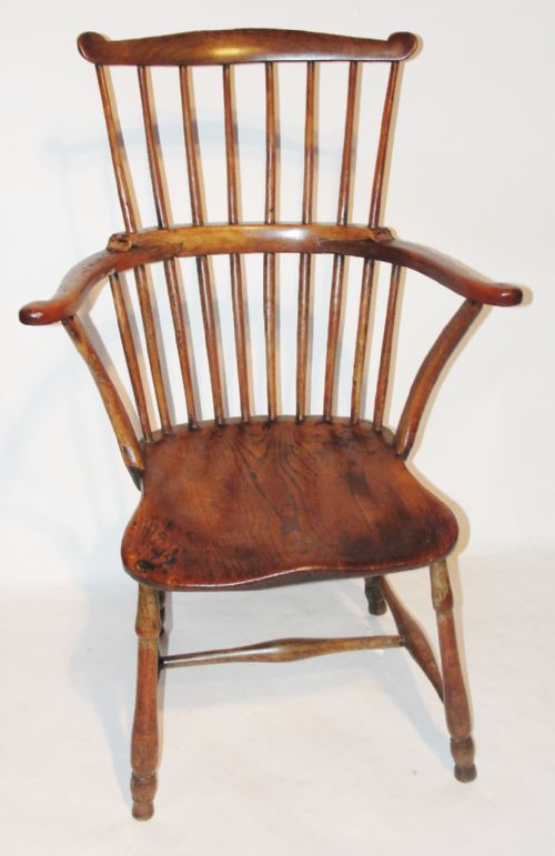 Georgian Fruitwood Comb Back Windsor. Circa 1780