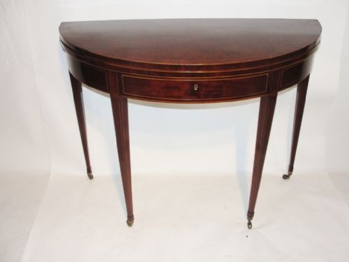 Scottish Sheraton Mahogany Tea Table. Circa 1790