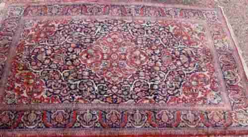 Persian Kashan Rug. Circa 1920