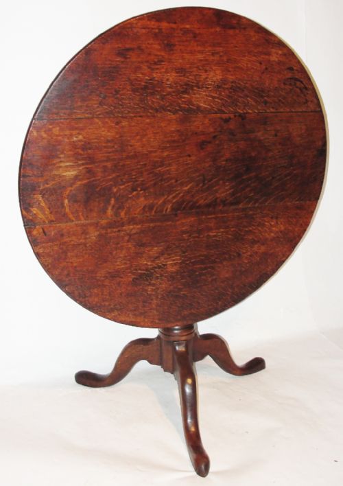 Large Georgian Oak Tripod Table. Circa 1780