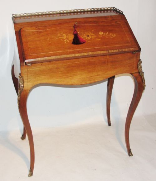 Victorian Rosewood Bureau De Dame. Circa 1870