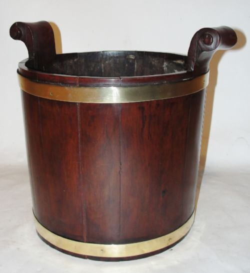Georgian Mahogany Log Bin. Circa 1775