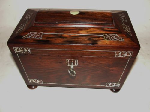 Regency Rosewood Tea Caddy. Circa 1820