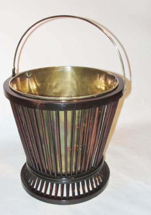 Georgian Mahogany Jardiniere. Circa 1800