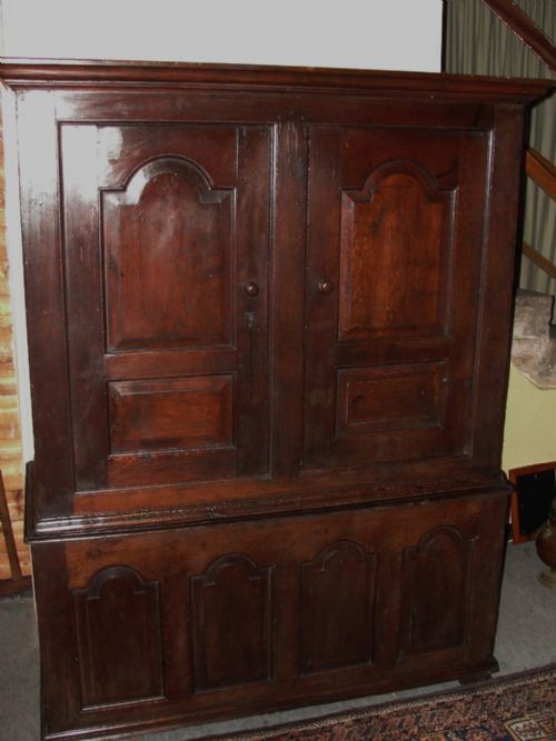 Georgian Oak Wardrobe. Circa 1730