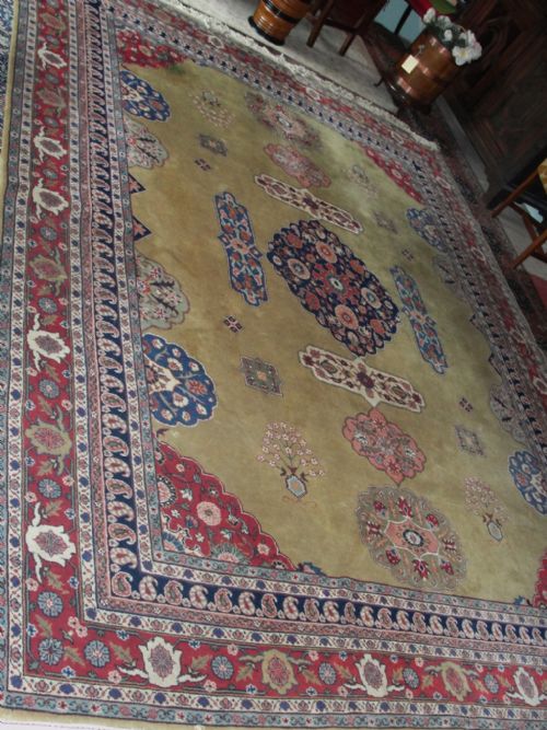 Antique Persian Tabriz Large Carpet. Circa 1920
