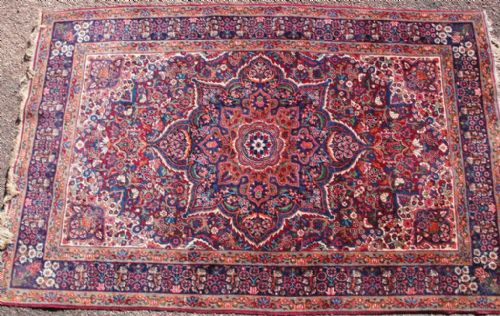 Stunning Antique Persian Rug. Circa 1925