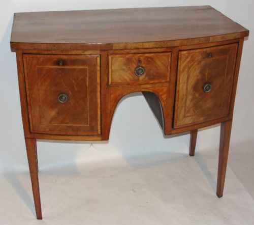 Scottish Sheraton Mahogany Dressing Table. Circa 1800